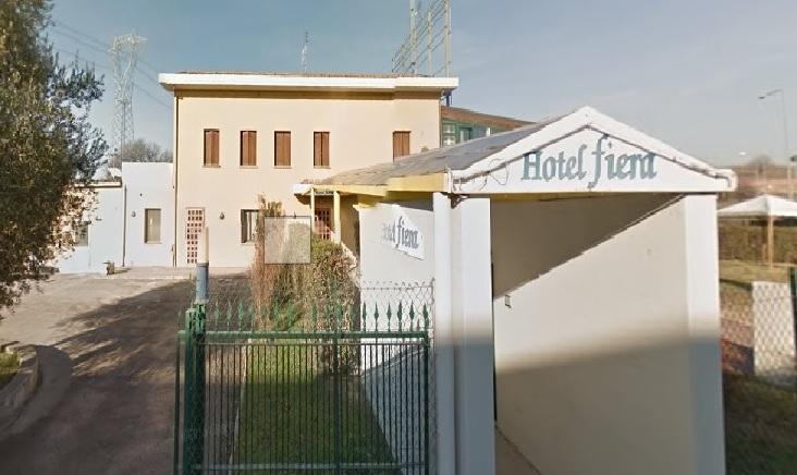 Hotel Fiera Pesaro Esterno foto